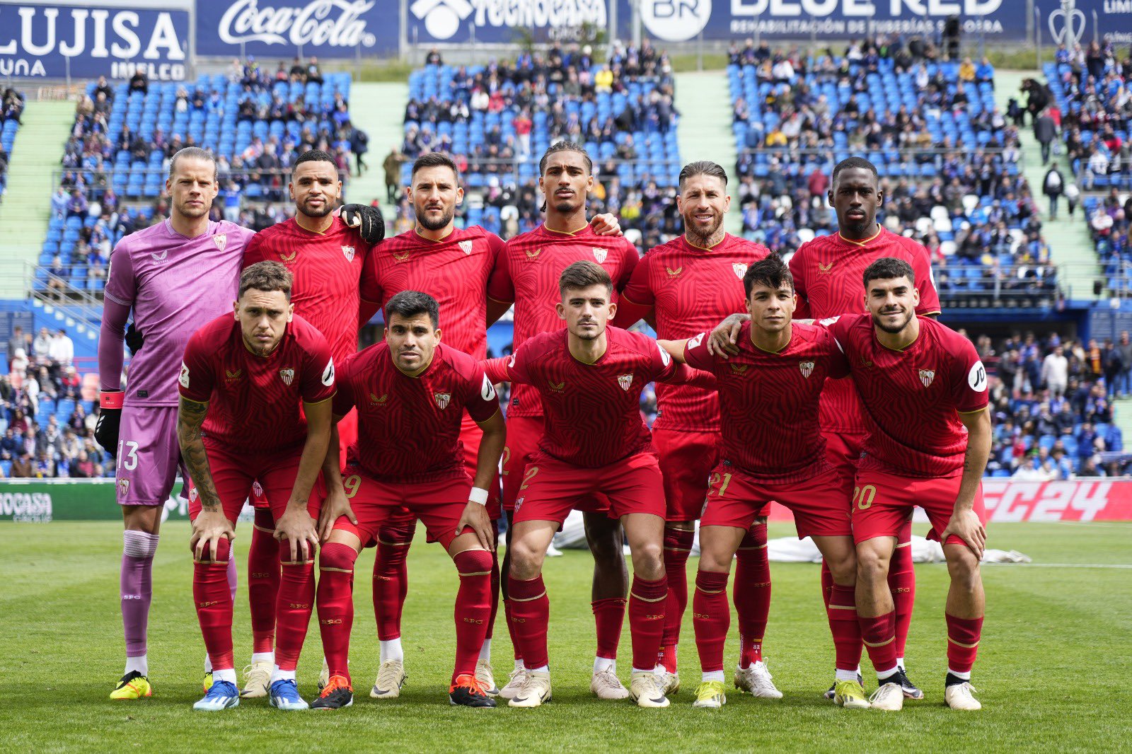 Sevilla supera al Getafe en un partido marcado por la controversia