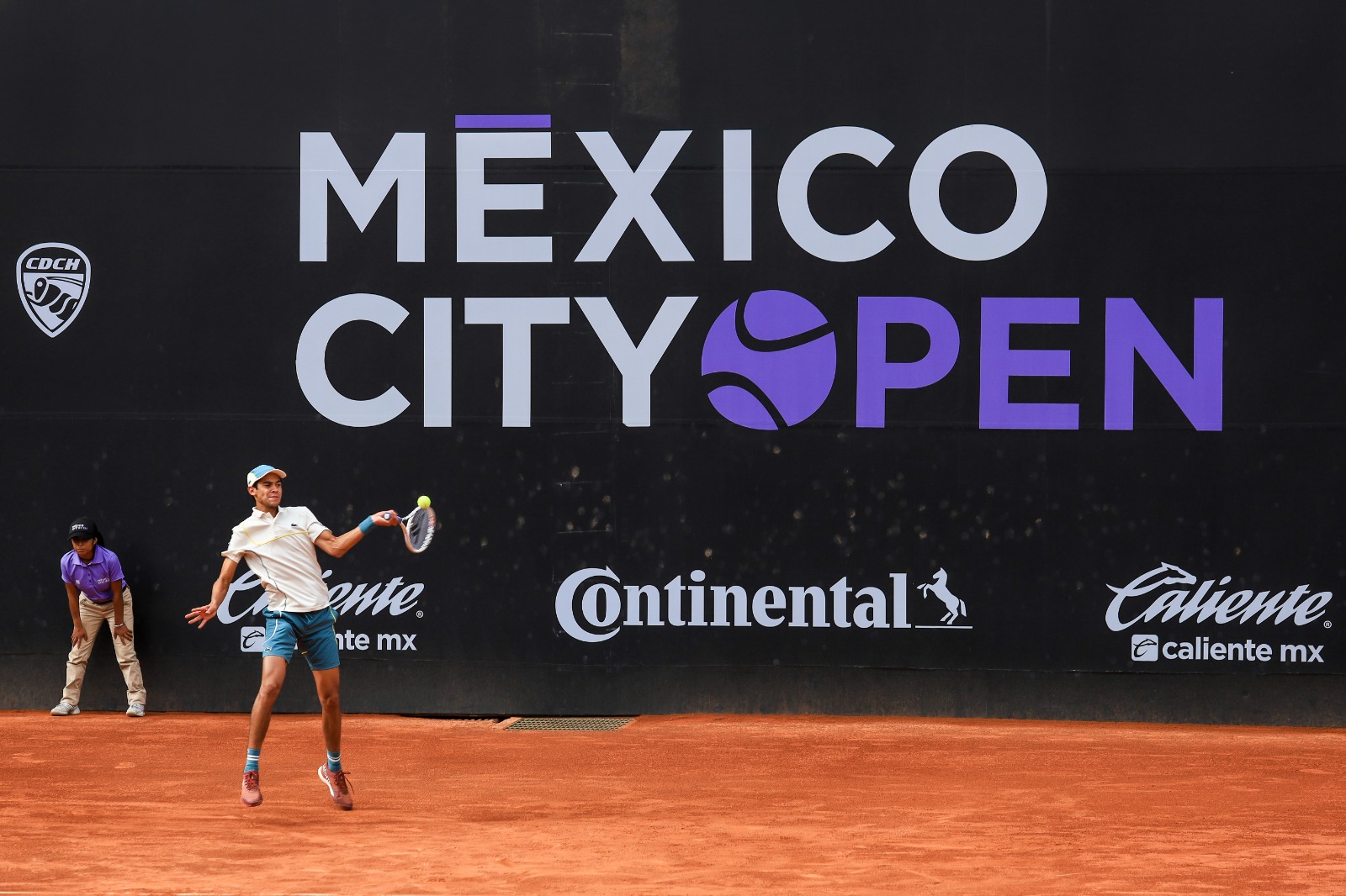 “Rodrigo Pacheco se despide del Mexico City Open ATP Challenger 125 tras una lucha reñida con Beibit Zhukayev”