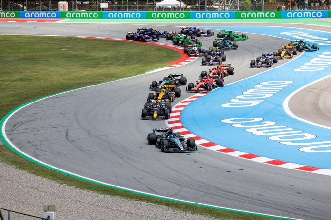 Verstappen Consigue su Séptima Victoria del Año en España, Sumando 61 Triunfos en su Carrera